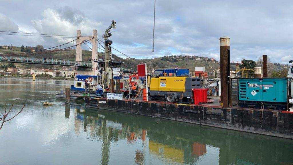 Mise en sécurité du pont suspendu de Condrieu