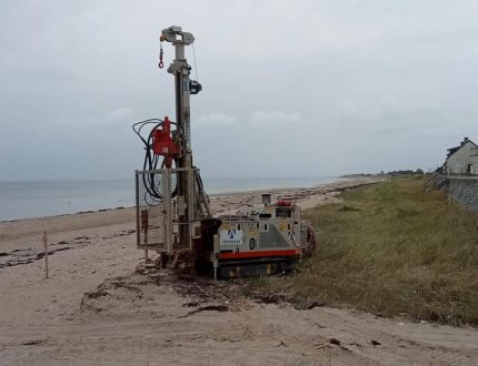 Investigations géotechniques sur les plages du débarquement